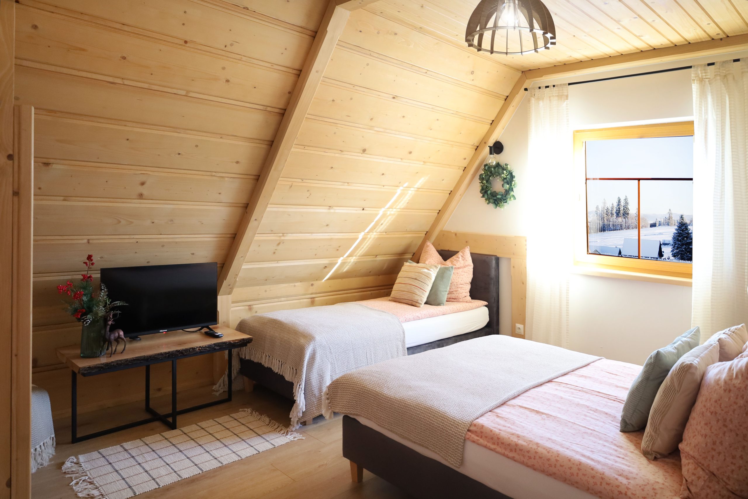 Read more about the article APARTAMENT 1 – RYSY 